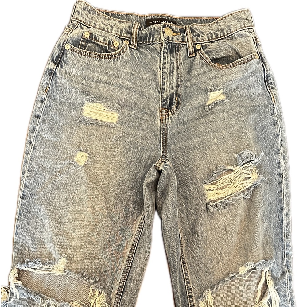 Aeropostale slim and thick, curvy Mom jeans size 8